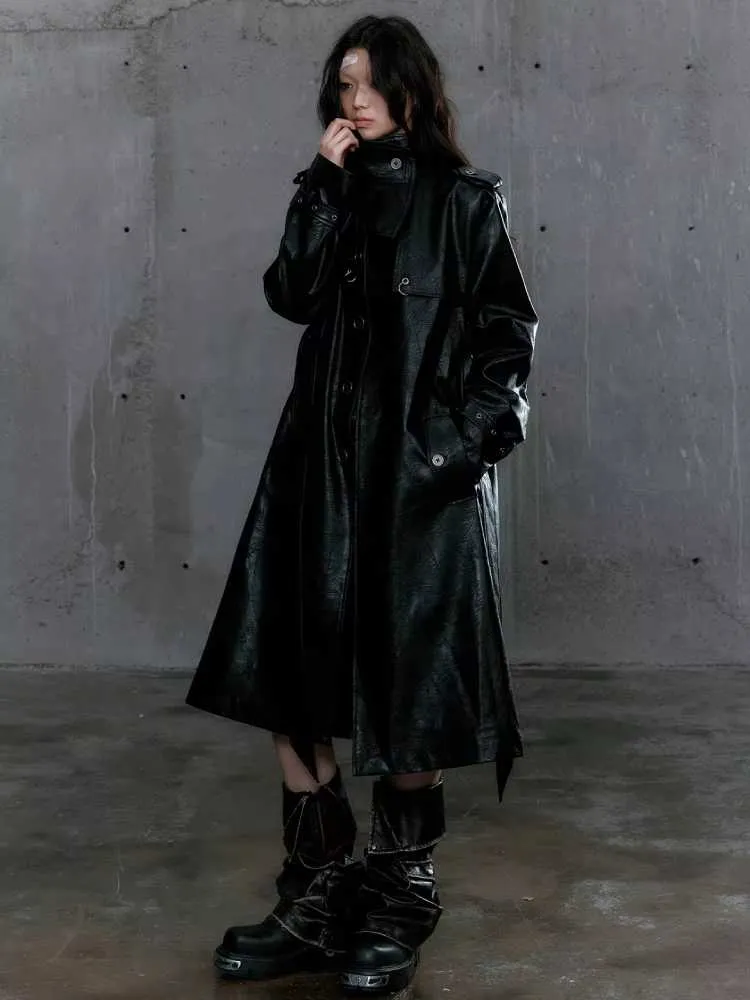 Loose black belted coat【s0000009982】