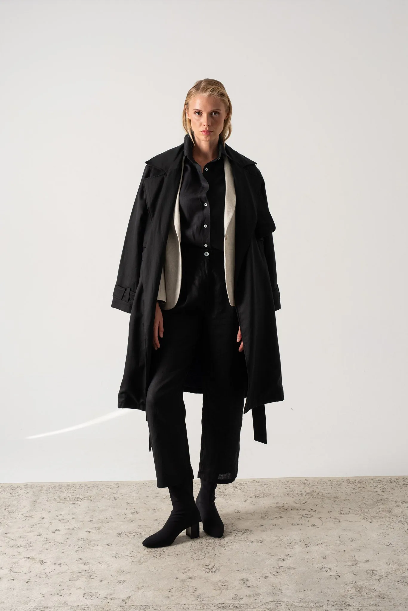 Pluie Linen Trench Coat Black