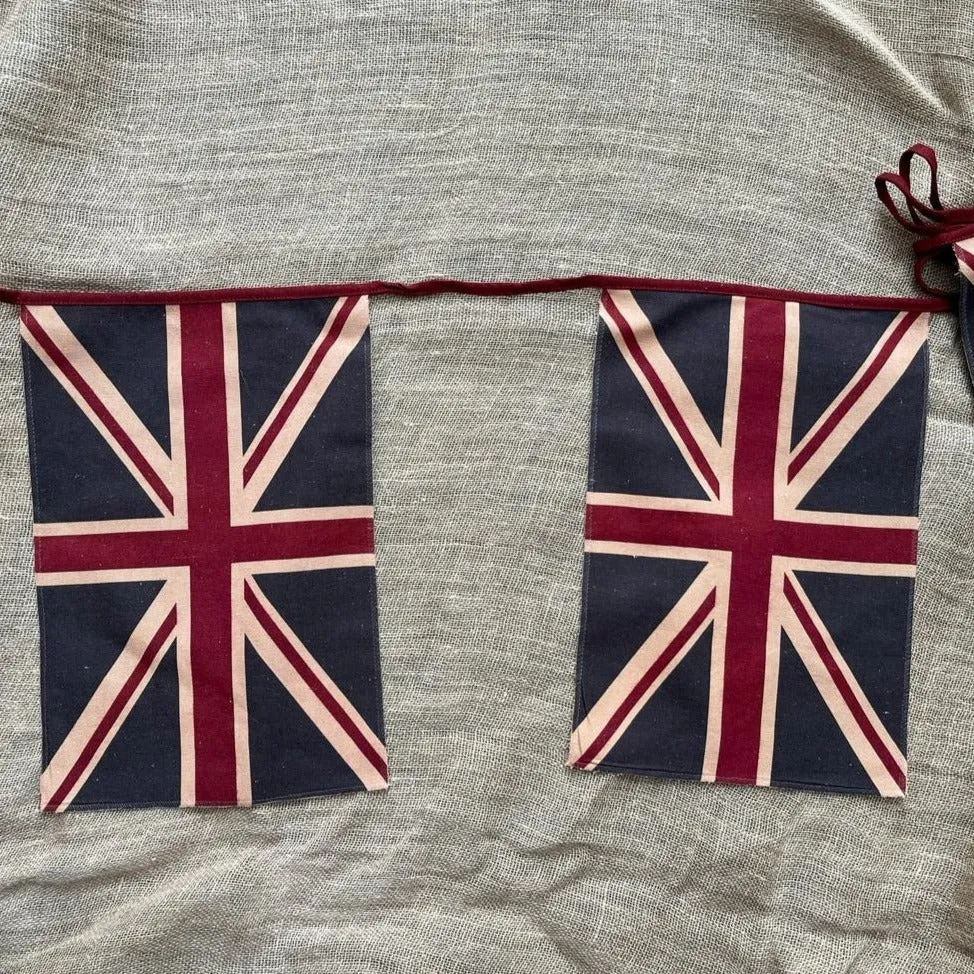 Traditional Vintage Style Union Jack Flag Bunting