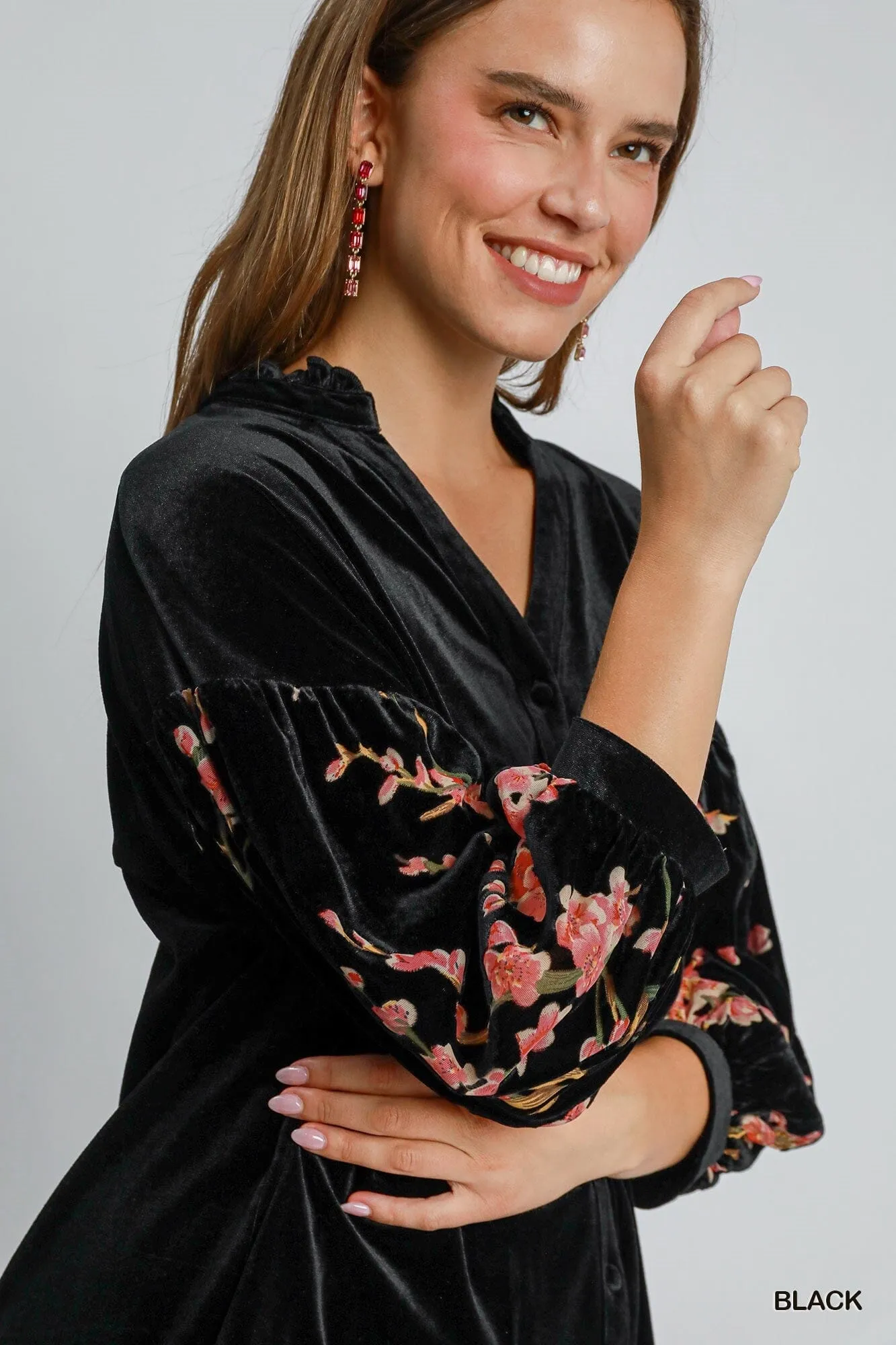 VELVET SHEER FLORAL SLEEVE BUTTON DOWN TOP