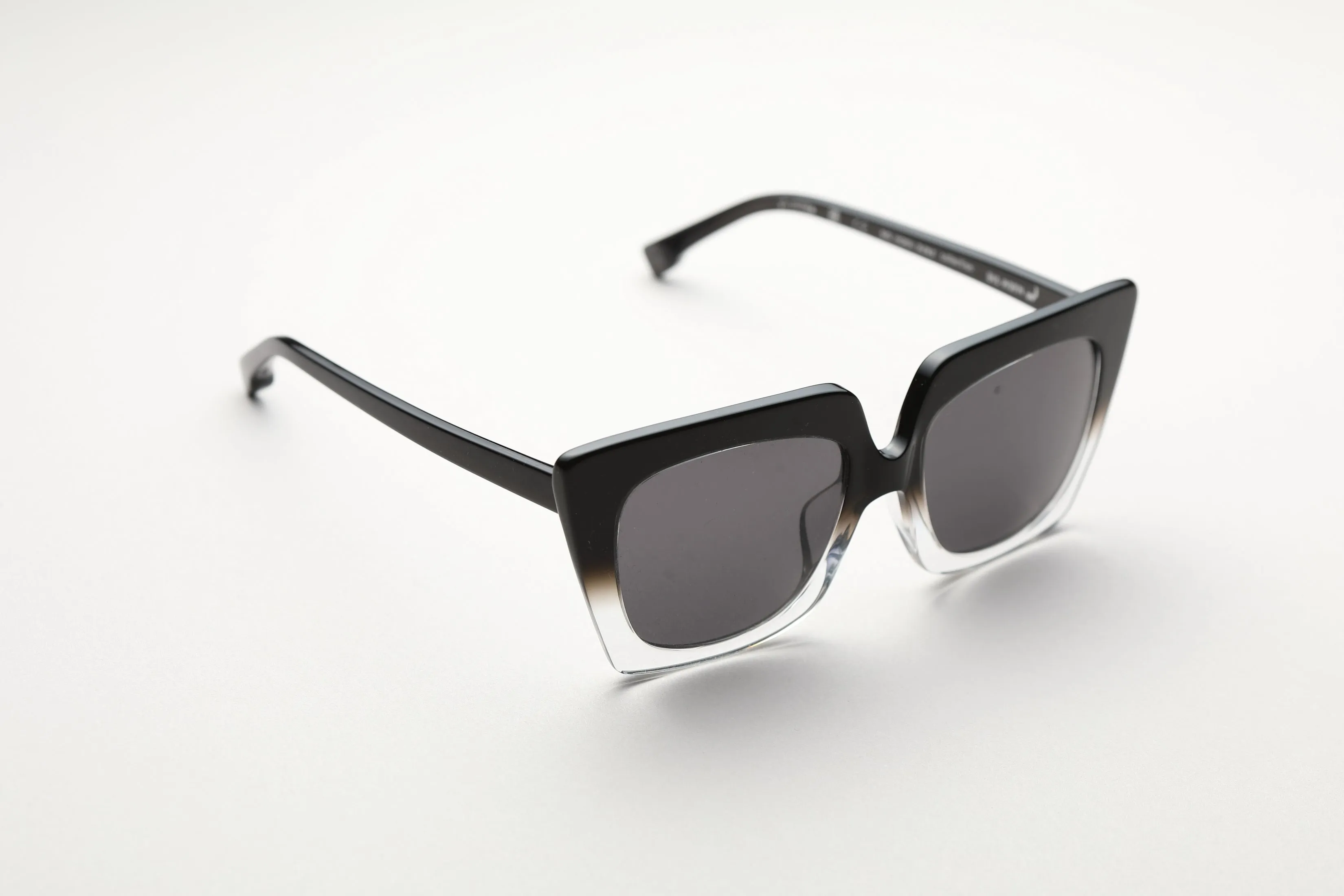 Yi-ming X Big Horn Butterfly Black   Crystal Sunglasses